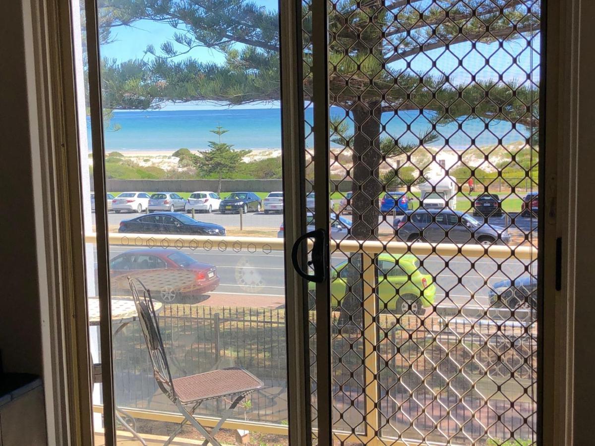 Adelaide - Semaphore Beach Front Εξωτερικό φωτογραφία