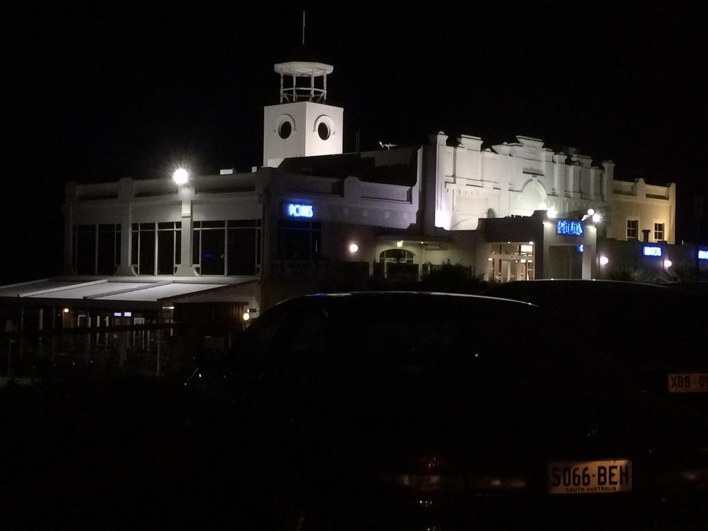 Adelaide - Semaphore Beach Front Εξωτερικό φωτογραφία