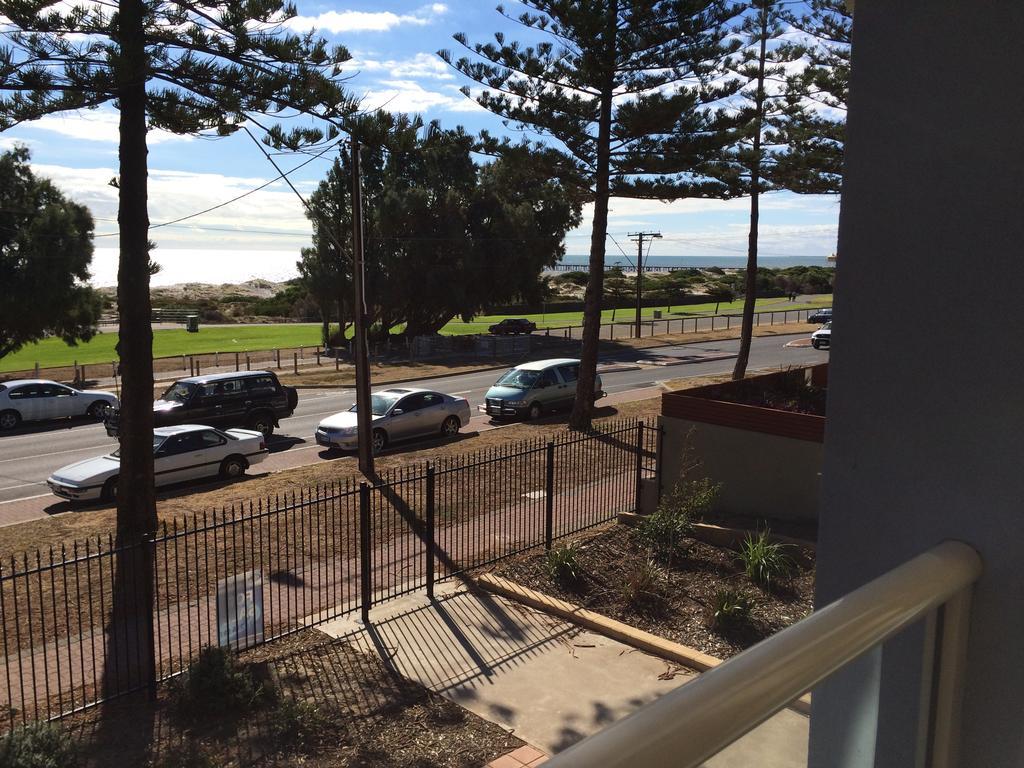 Adelaide - Semaphore Beach Front Εξωτερικό φωτογραφία