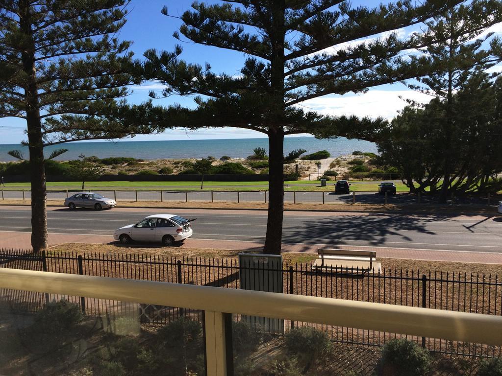 Adelaide - Semaphore Beach Front Εξωτερικό φωτογραφία