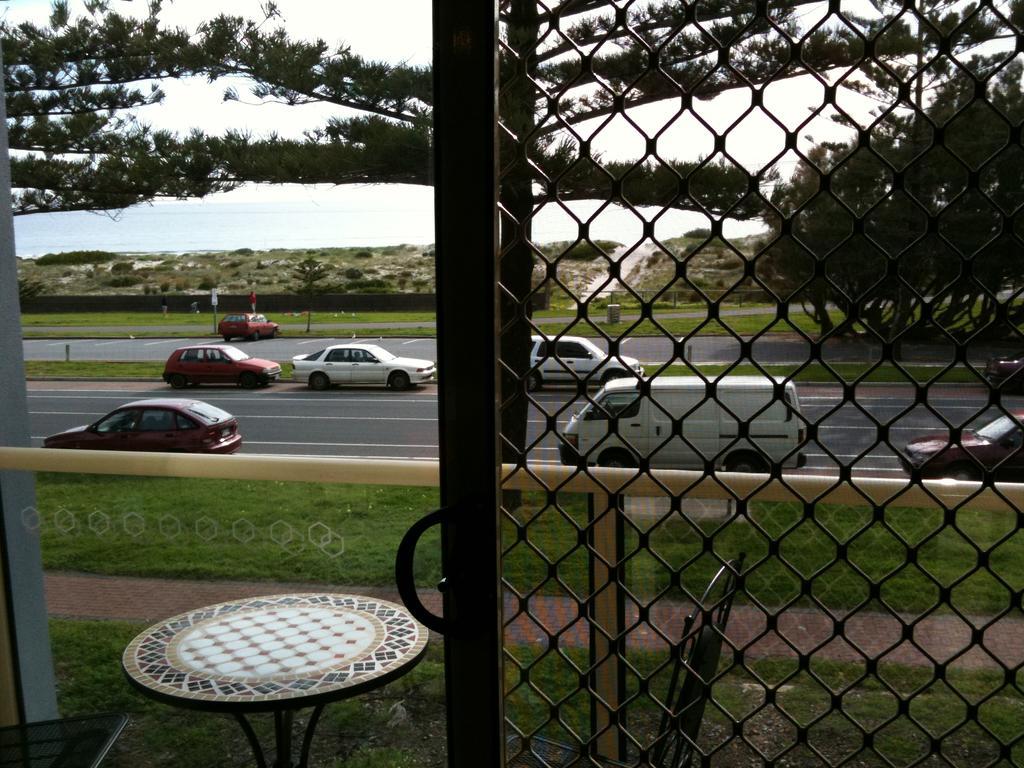 Adelaide - Semaphore Beach Front Εξωτερικό φωτογραφία